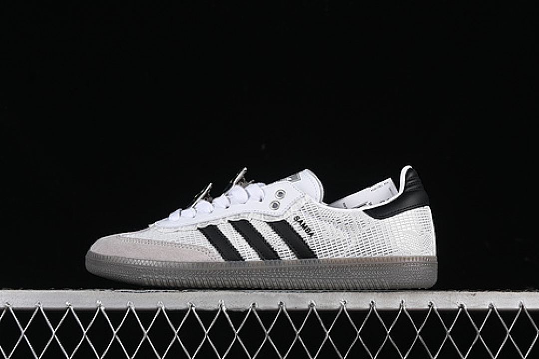 Adidas [IH3371]-[SAMBA OG FOOTWEAR WHITE/CORE BLACK/FOOTWEAR WHITE]-[WOMAN:36-39]-[MAN:40-45], photo 1