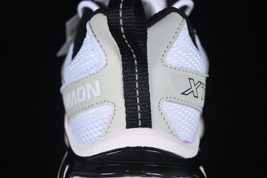 On Running [475731]-[XT-6 EXPANSE BLACK/LIGHT GRAY/WHITE]-[WOMAN:36-39]-[MAN:40-45] - Image 6