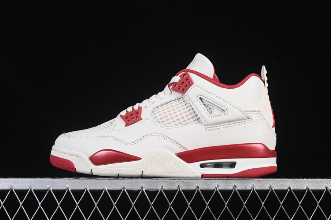 Jordan [HV0823-108]-[JORDAN 4 RETRO PALE IVORY/SIERRA RED/TOUGH RED]-[WOMAN:36-39]-[MAN:40-47.5], photo 1