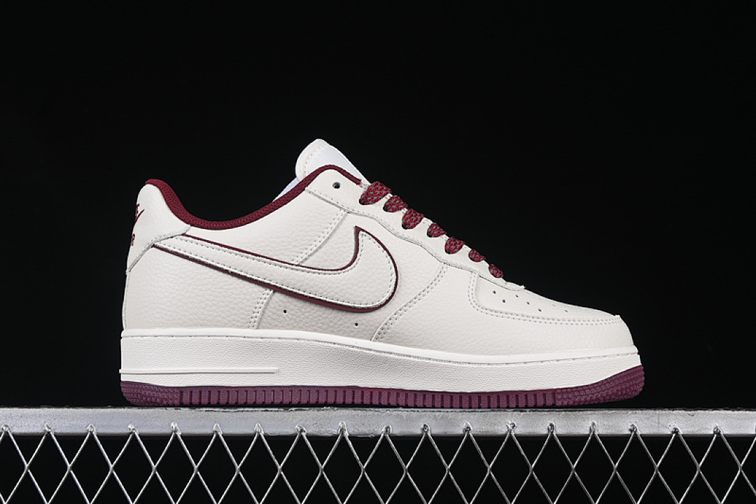 Nike [RC2369-175]-[REIGNING CHAMP AIR FORCE 1 07 LOW WHITE/RED]-[WOMAN:36-39]-[MAN:40-45] - Image 2