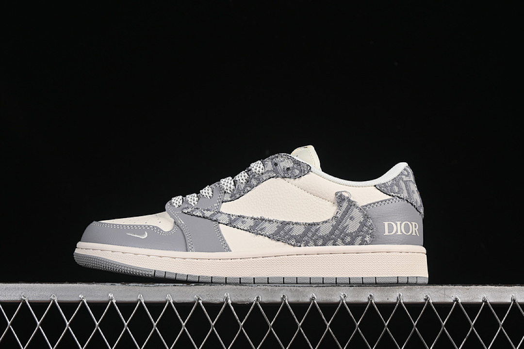 Jordan [XS7089-612]-[TRAVIS SCOTT X FRAGMENT DESIGN AIR JORDAN 1 LOW OG SP WHITE/GREY]-[36-45], photo 1