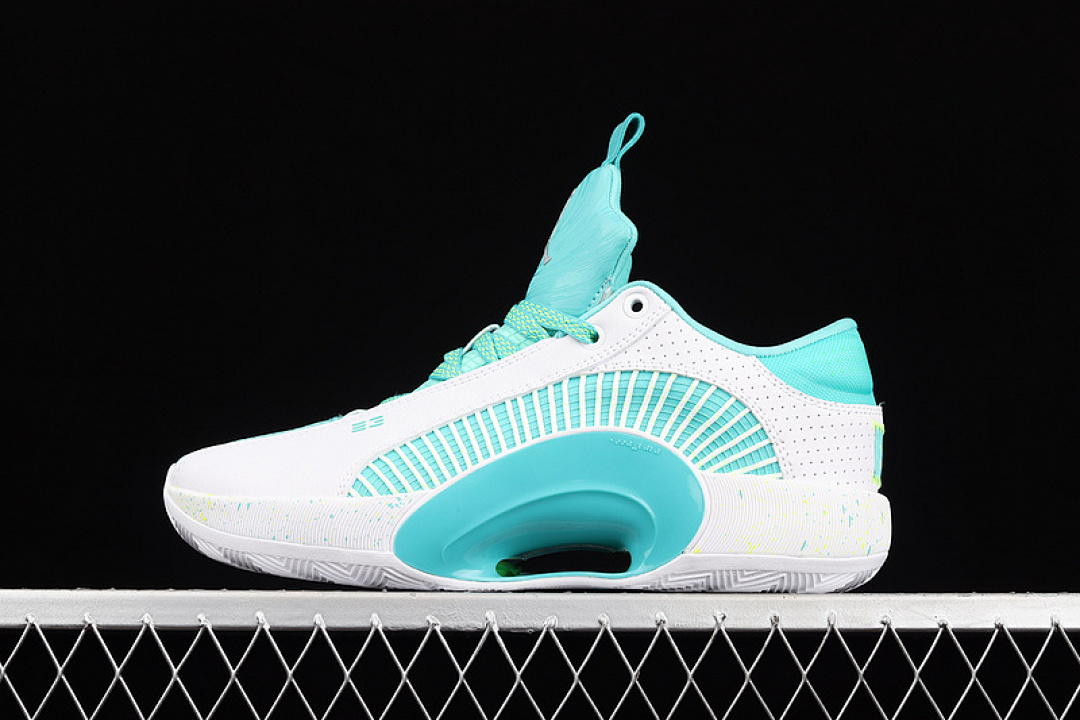Jordan [DJ2994-100]-[GUO AILUN X AIR JORDAN 35 LOW PF JADE WHITE/WHITE/LIGHT BLUE]-[MAN:40-46], photo 1