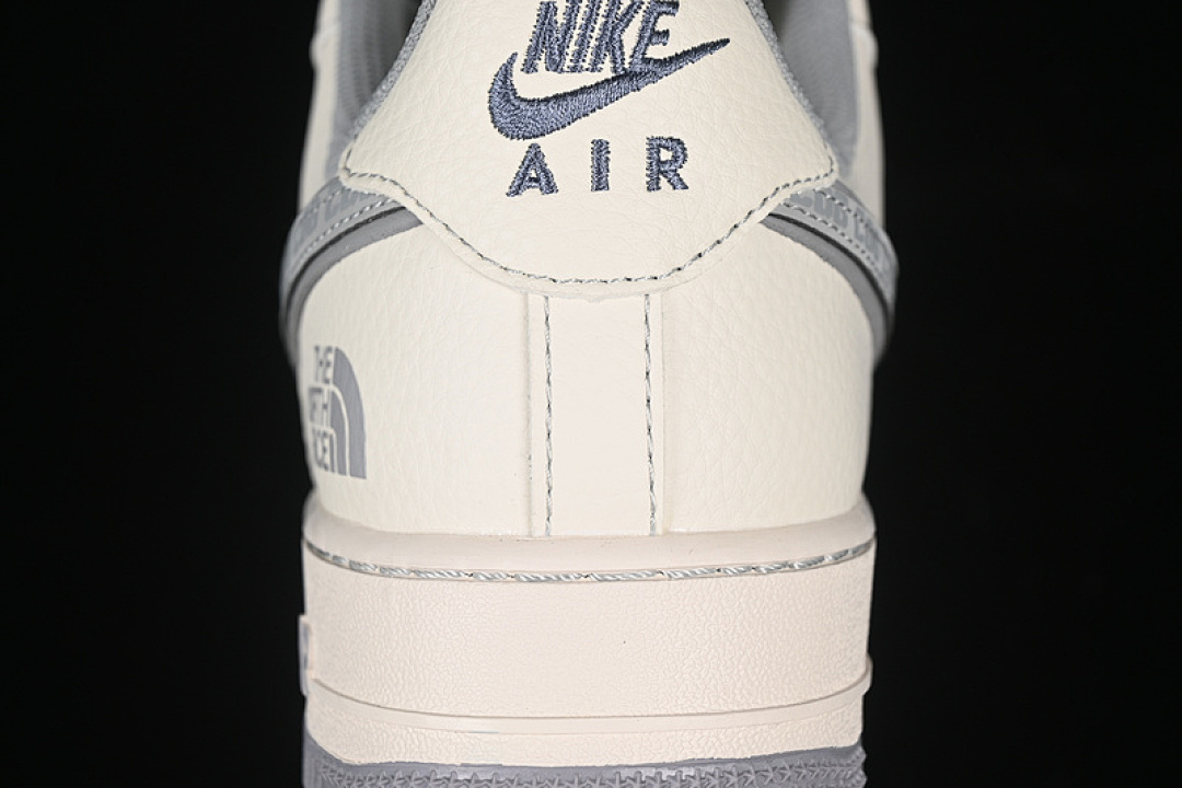 Nike [HH7518-052]-[AIR FORCE 1 07 LOW CDG WHITE/GREY]-[WOMAN:36-39]-[MAN:40-45] - Image 7