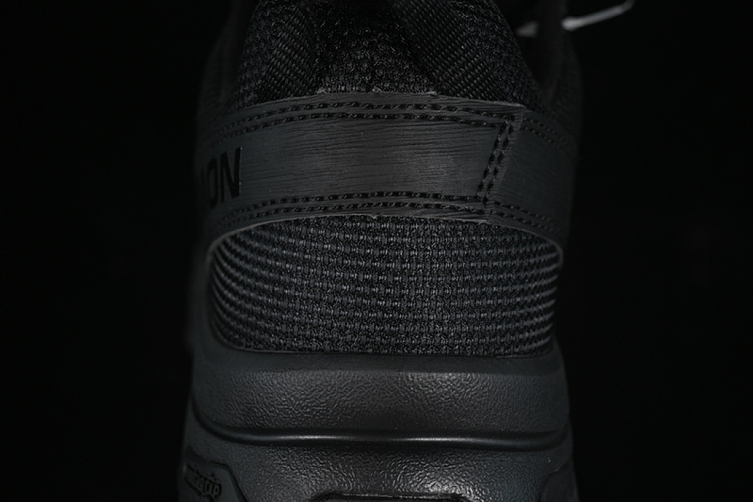 On Running [475361-26]-[X ALP MM6 OUTDOOR OFF ROADING BLACK/INKINESS]-[WOMAN:36-39]-[MAN:40-46.5] - Image 6