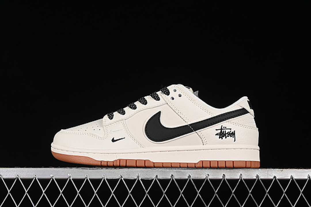 Off-White [DQ1098-385]-[SB DUNK LOW OFF WHITE/BLACK]-[WOMAN:36-39]-[MAN:40-45], photo 1