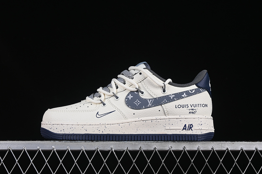 Nike [DM6868-066]-[AIR FORCE 1 07 LOW LV WHITE/GREY/BLUE]-[WOMAN:36-39]-[MAN:40-45] - Image 2