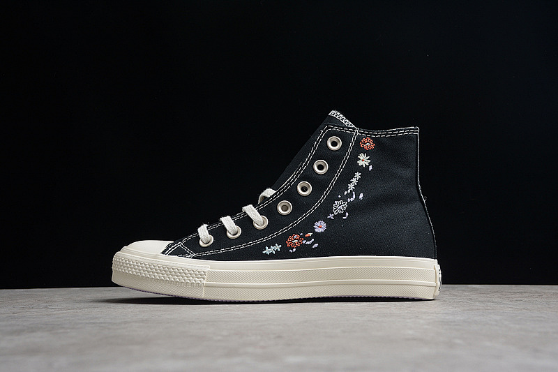 Converse Converse CHUCK TAYLOR ALL-STAR 70S HIGH EMBROIDERED FLORAL BLACK/BLACK/EGRET · A01585C, photo 1