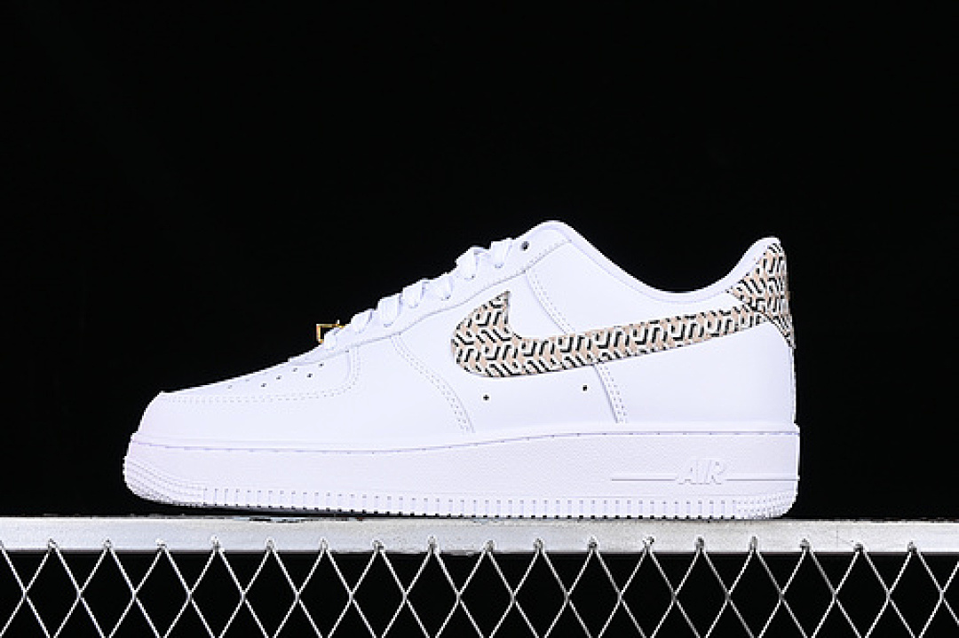 Nike Nike AIR FORCE 1 07 LOW WHITE/GREY/GOLD · DZ2709-100, photo 1