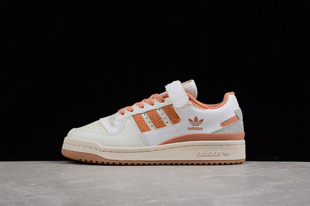 FORUM 84 LOW CLOUD WHITE/ORANGE/CREAM WHITE · G57966, photo 1