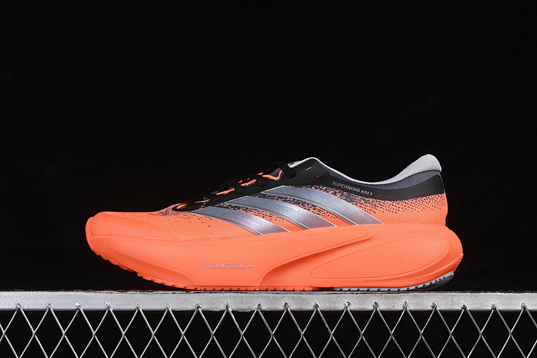 On Running [KK1206]-[SUPERNOVA SOLUTIONE 3 M ORANGE/BLACK/SILVER]-[WOMAN:36-39]-[MAN:40-45], photo 1