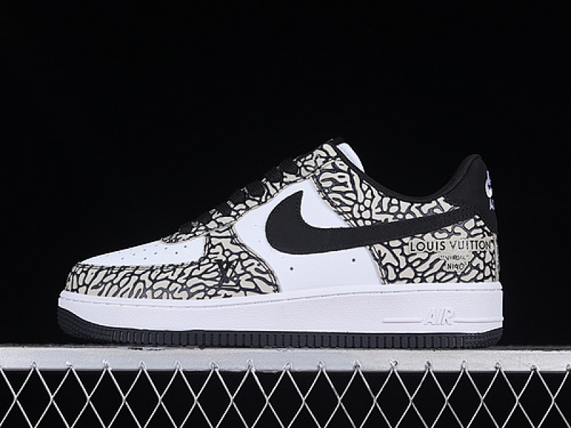 Nike Nike AIR FORCE 1 07 LOW WHITE/GREY/BLACK · BS9055-703, photo 1