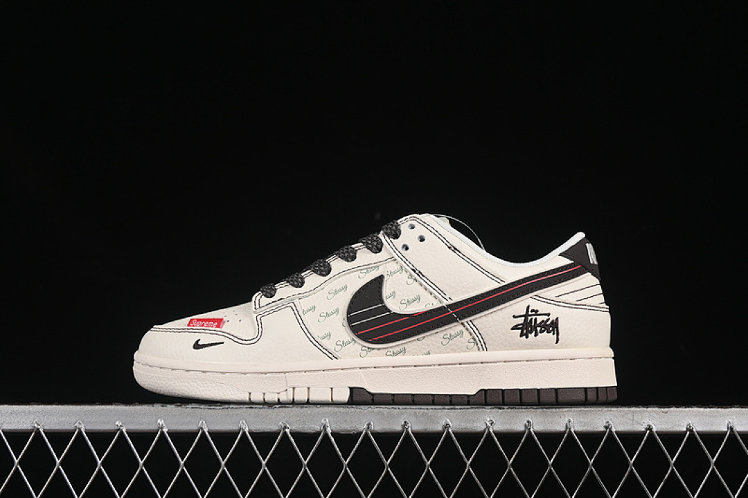 Unbranded [XS6089-536]-[SB DUNK LOW BEIGE/BLACK/RED]-[WOMAN:36-39]-[MAN:40-45], photo 1