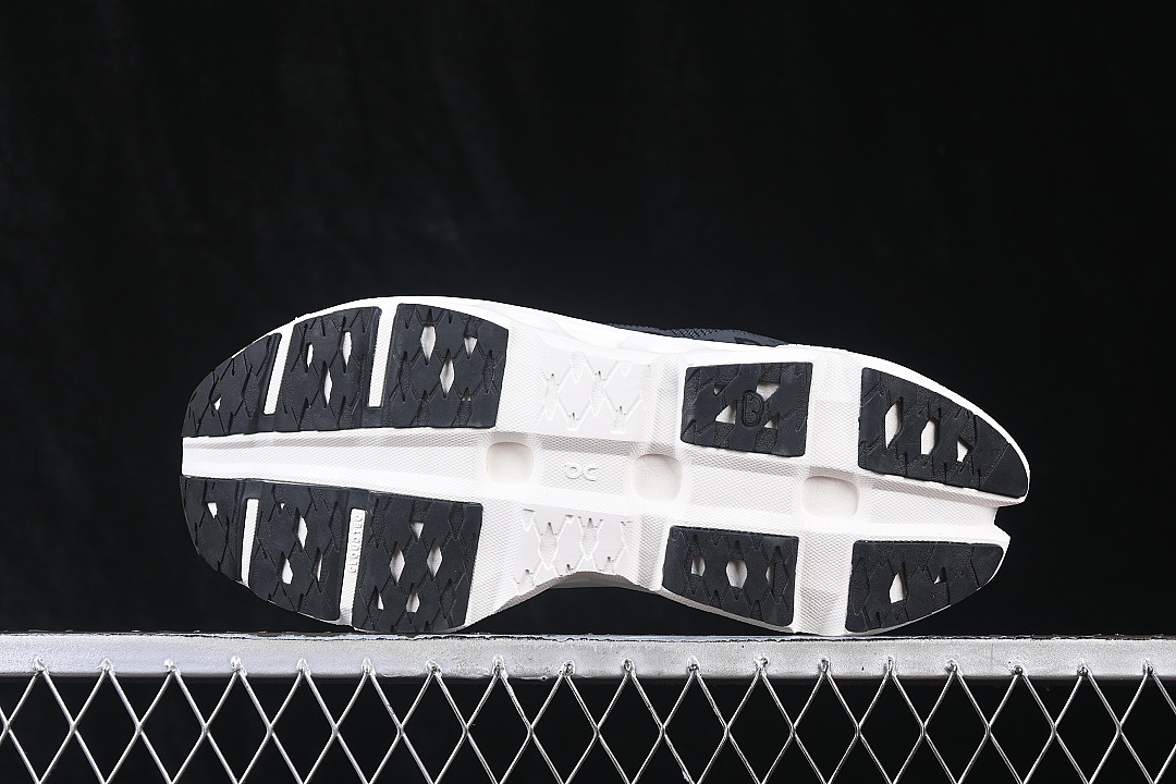 On Running [ON CLOUDMONSTER 3 HYPER ANTI SLIP RUNNING SHOES BLACK/INKINESS]-[WOMAN:36-39]-[MAN:40-46] - Image 14