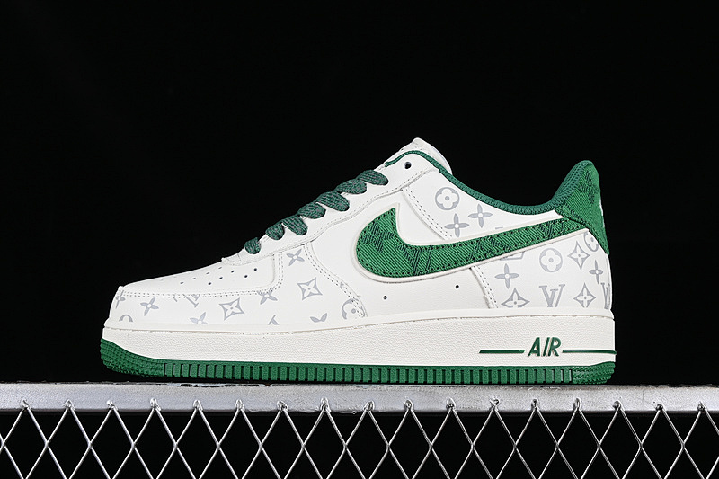 Nike Nike LOUIS VUITTON AIR FORCE 1 07 LOW WHITE/GREEN/GREY · LU0251-136, photo 1
