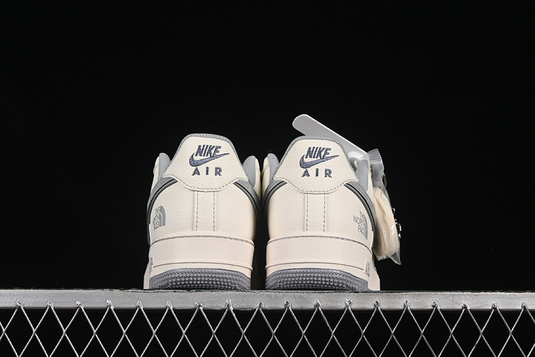 Nike [HH7518-052]-[AIR FORCE 1 07 LOW CDG WHITE/GREY]-[WOMAN:36-39]-[MAN:40-45] - Image 14