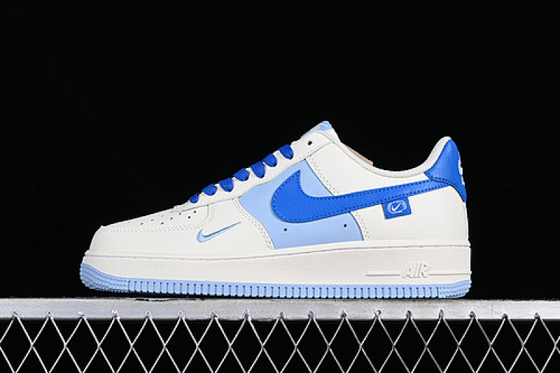 Nike Nike AIR FORCE 1 07 LOW WHITE/BLUE · DB3301-211, photo 1