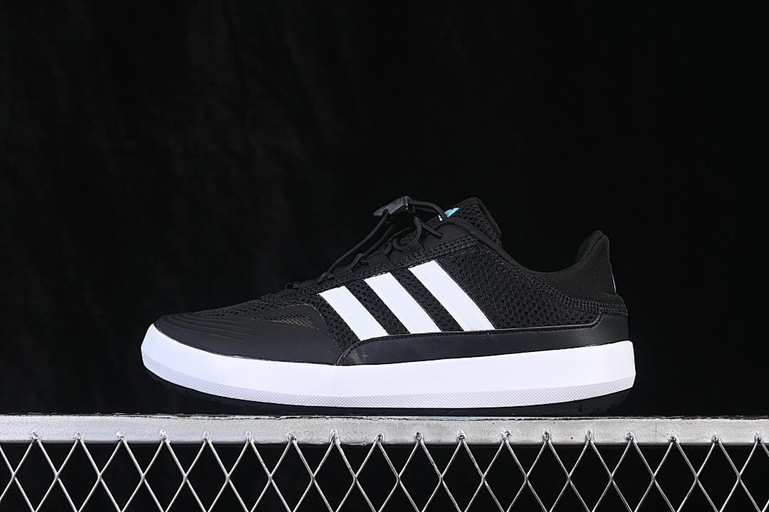 ROAMBOAT LOW-TOP RUNNING SHOES BLACK/WHITE · JH9756, photo 1