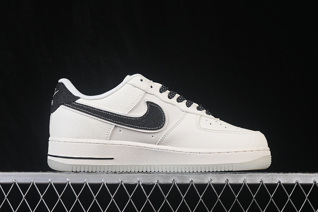 Nike [DN9688-105]-[AIR FORCE 1 07 LOW CASUAL SNEAKERS WHITE/BLACK/WHITE]-[WOMAN:36-39]-[MAN:40-45] - Image 16