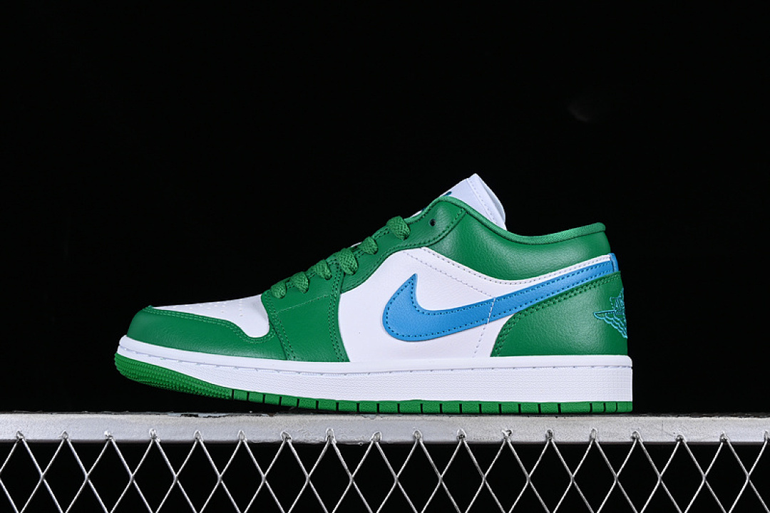 Jordan AIR Jordan 1 LOW LUCKY GREEN/AQUATONE/WHITE · DC0774-304, photo 1