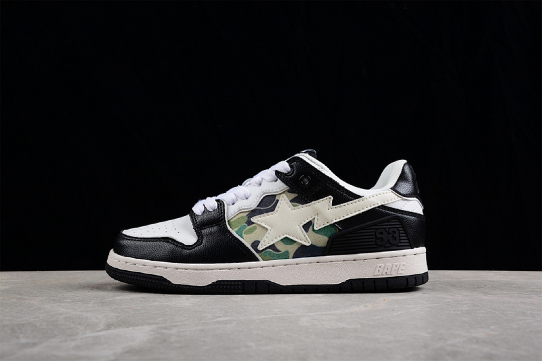 Bape Bape [ SK8 STA TO NIGO WHITE/BLACK/CAMOUFLAGE]-[WOMAN:36-39]-[MAN:40-45], photo 1