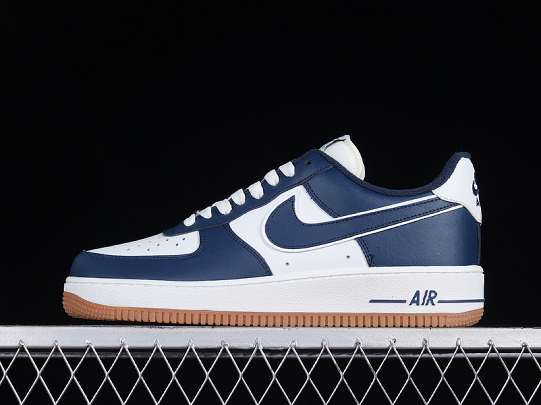 Nike [DQ7659-101]-[AIR FORCE 1 LOW COLLEGE PACK SAIL/MIDNIGHT NAVY-GUM MEDIUM BROWN]-[UNISEX:36-45], photo 1