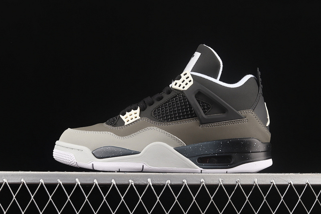 Jordan [626969-030]-[AIR JORDAN 4 RETRO FEAR BLACK/WHITE-COOL GREY-PR PLTNM]-[WOMAN:36-39]-[MAN:40-46], photo 1
