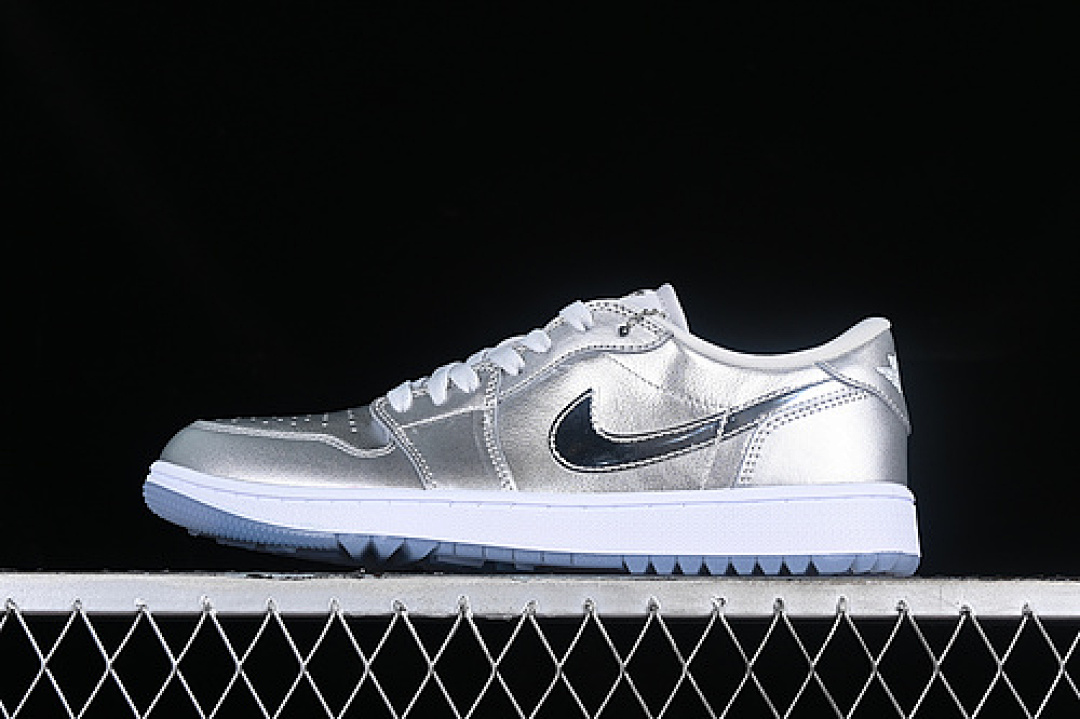 Jordan AIR Jordan 1 LOW GOLF METALLIC SILVER/METALLIC SILVER/PHOTON DUST/WHITE · FD6848-001, photo 1