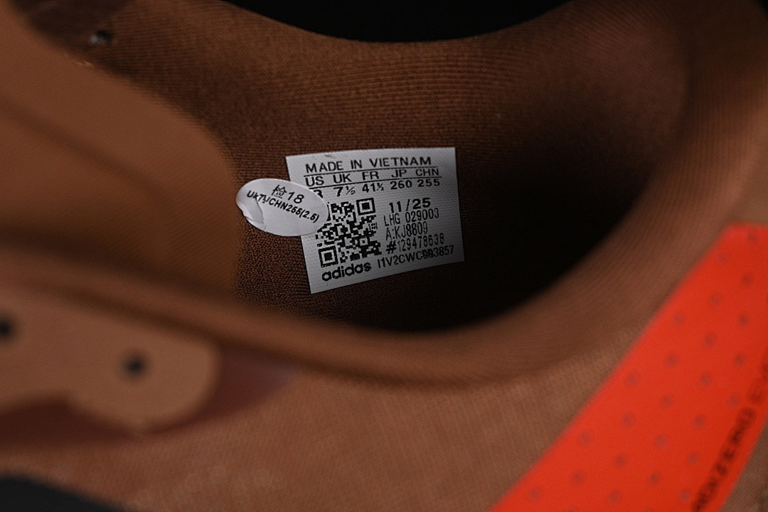 Adidas [KJ8809]-[ADIZERO EVO SL PRELOVED BROWN/RED/PRELOVED BROWN]-[WOMAN:39]-[MAN:40-46] - Image 6