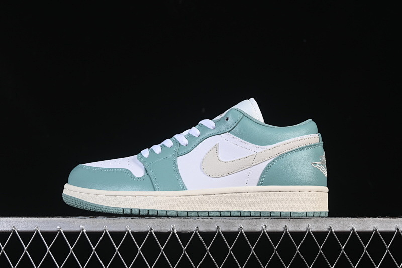 Jordan AIR Jordan 1 LOW WHITE/CANNON/SAIL/LIGHT OREWOOD BROWN · DC0774-138, photo 1