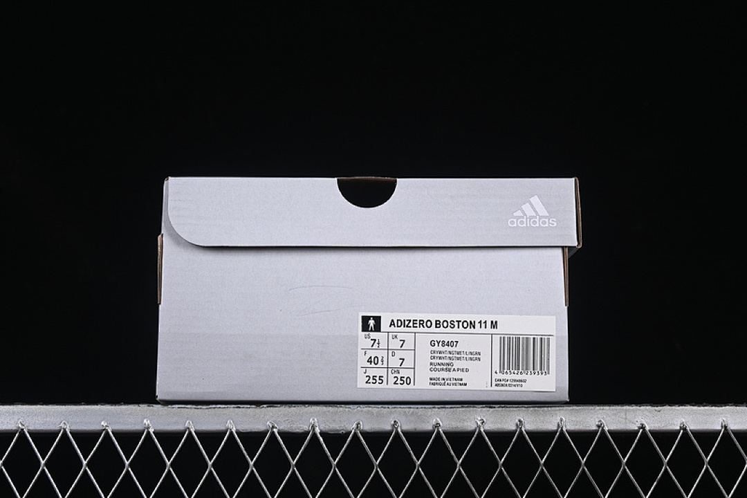 On Running [GY8407]-[ADIZERO BOSTON 11 CRYSTAL WHITE/NIGHT METALLIC/LINEN GREEN]-[WOMAN:36-39]-[MAN:40-45] - Image 12