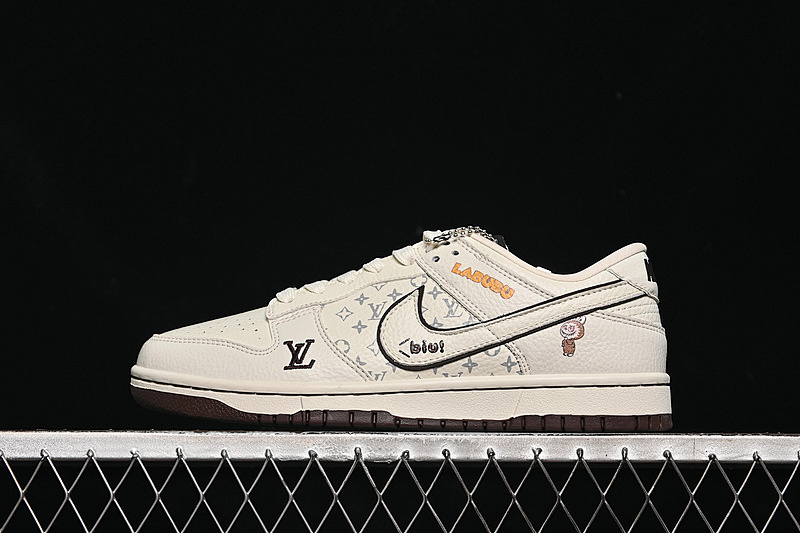 Nike SB DUNK LOW WHITE/GREY · SC0601-456, photo 1