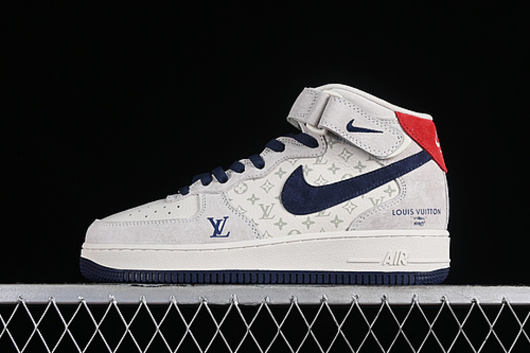 Nike [DQ7688-100]-[AIR FORCE 1 07 LOW L*V WHITE/GREY/BLUE]-[WOMAN:36-39]-[MAN:40-45], photo 1