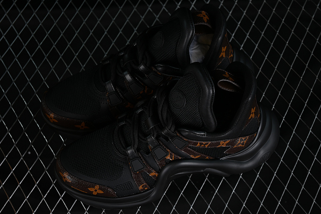 Arc'teryx [L*V ARCHLIGHT 390N BLACK]-[WOMAN:35-40] - Image 10