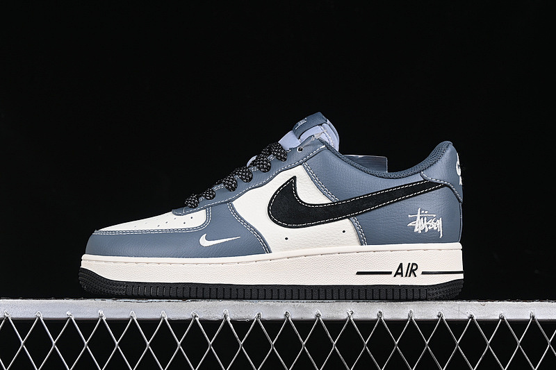 Nike Nike AIR FORCE 1 07 LOW WHITE/BLUE/BLACK · XZ3328-198, photo 1
