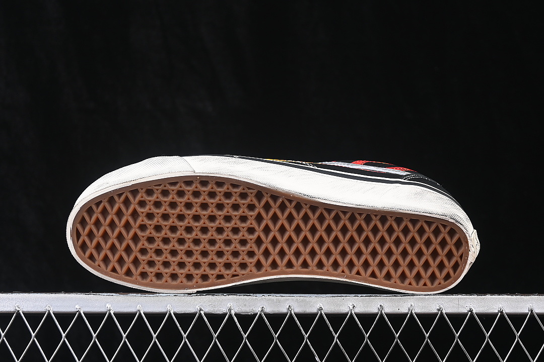 Unbranded [VN000D9RCJK]-[OLD SKOOL CASUAL SKATE SHOES BLACK/YELLOW/RED]-[WOMAN:35-39]-[MAN:40-44] - Image 13