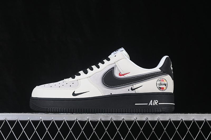 Nike Nike AIR FORCE 1 07 LOW CASUAL SNEAKERS WHITE/BLACK · DD1982-374, photo 1