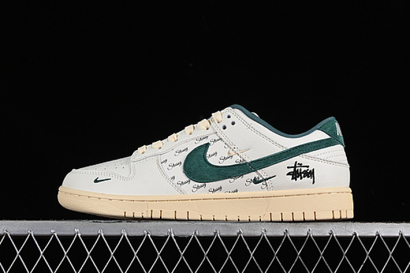 Nike SB DUNK LOW WHITE/GREEN · CF3688-006, photo 1