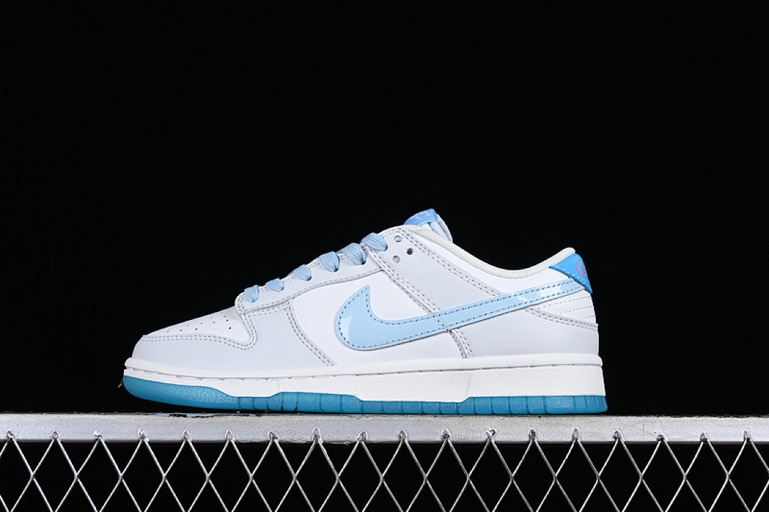 Unbranded [FN3433-141]-[DUNK LOW 520 PACK OCEAN BLISS/SUMMIT WHITE/OCEAN BLISS]-[UNSIZE:36-47.5], photo 1