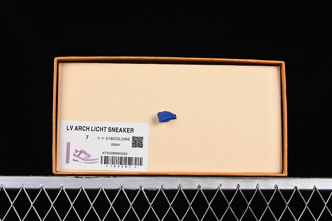 Louis Vuitton [TRAINER WHITE/GREY]-[WOMAN:35-39]-[MAN:40-45] - Image 13