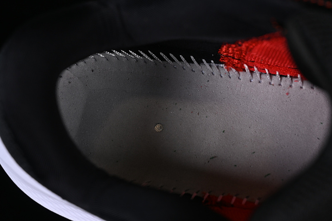 Nike [DV3853-003]-[AIR ZOOM PEGASUS 40 BLACK/LIGHT CRIMSON/WHITE]-[MAN:39-45] - Image 4
