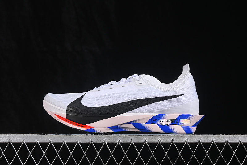 ZOOMX STREAKFLY 2 BREATHABLE SHOES BLUE/WHITE/PINK · IO8268-100, photo 1