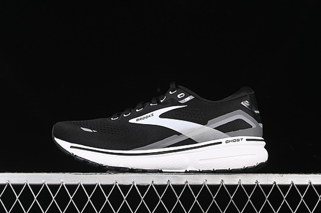 Unbranded [1103931D012]-[BROOKS GHOST 15 WHITE/GREY/BLACK]-[MAN:40-45], photo 1