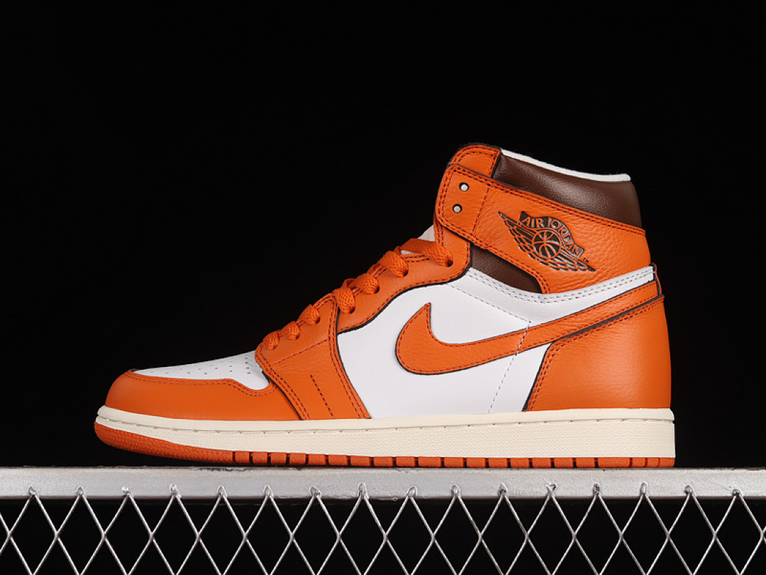 Jordan [DO9369-101]-[AIR JORDAN 1 HIGH OG WHITE/STARFISH/CACAO WOW/SAIL]-[WOMAN:36-39]-[MAN:40-47.5], photo 1