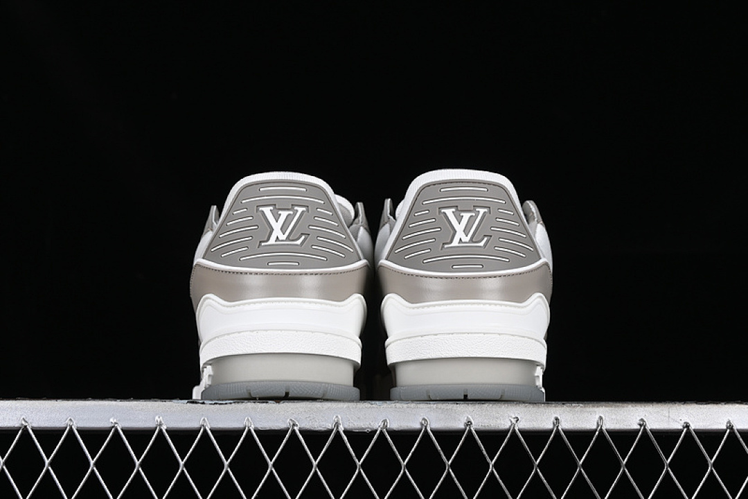 Louis Vuitton [TRAINER WHITE/GREY]-[WOMAN:35-39]-[MAN:40-45] - Image 15