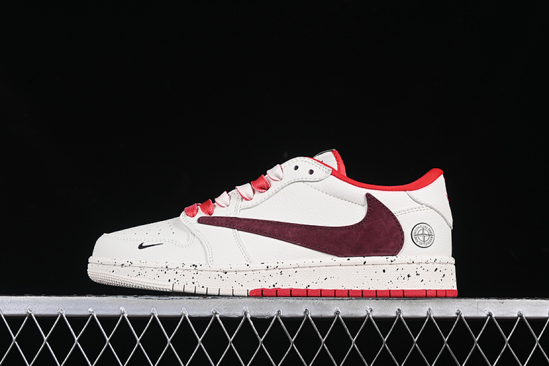 Jordan [CF3688-077]-[TRAVIS SCOTT X FRAGMENT DESIGN AIR JORDAN 1 LOW OG SP WHITE/RED]-[UNISEX:36-45], photo 1