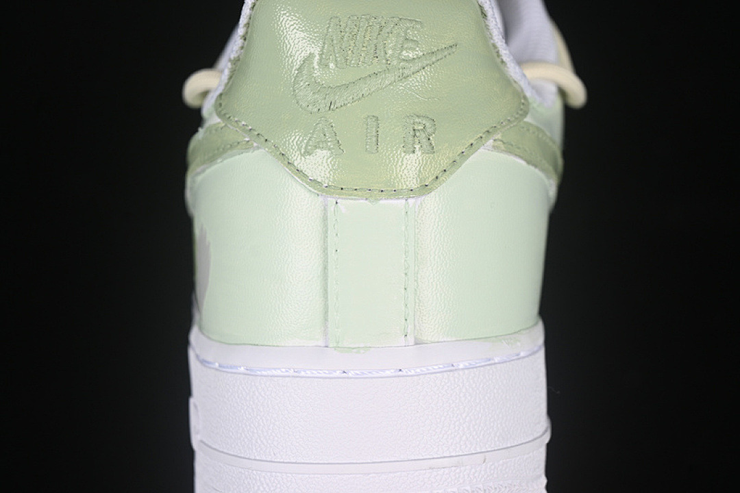 Nike [DH2920-111]-[AIR FORCE 1 07 LOW GREEN LOVE WHITE/GREEN]-[WOMAN:36-39]-[MAN:40-45] - Image 6