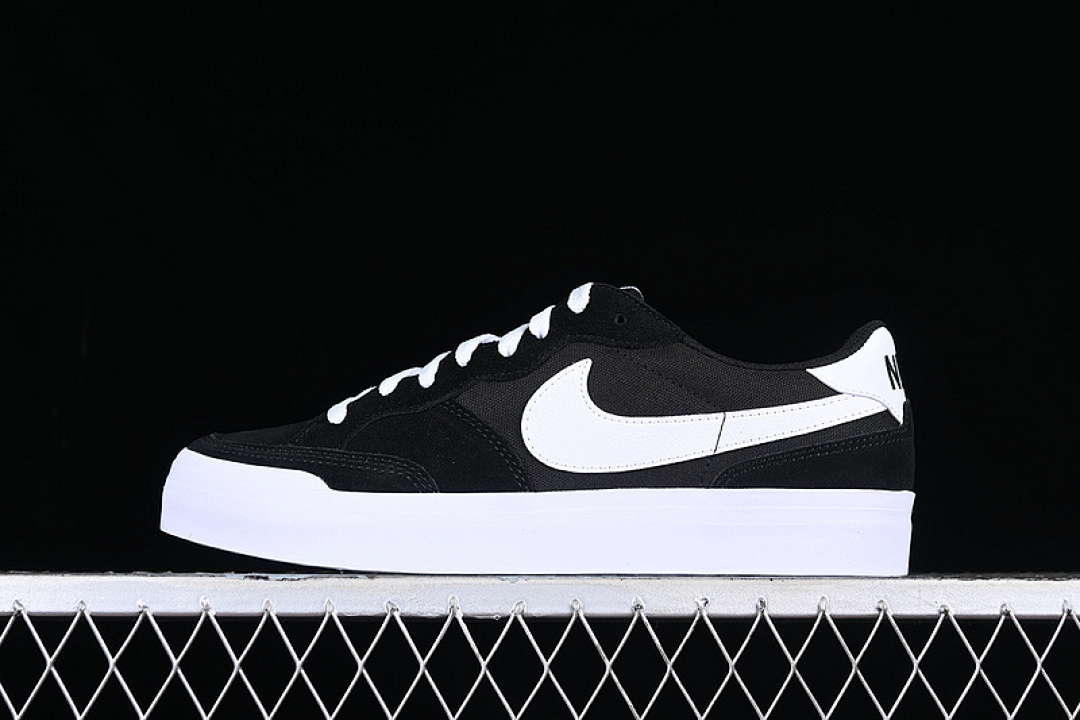 Unbranded [DV9114-168]-[SB ZOOM POGO PULS BLACK/WHITE]-[WOMAN:35.5-39]-[MAN:40-44.5], photo 1