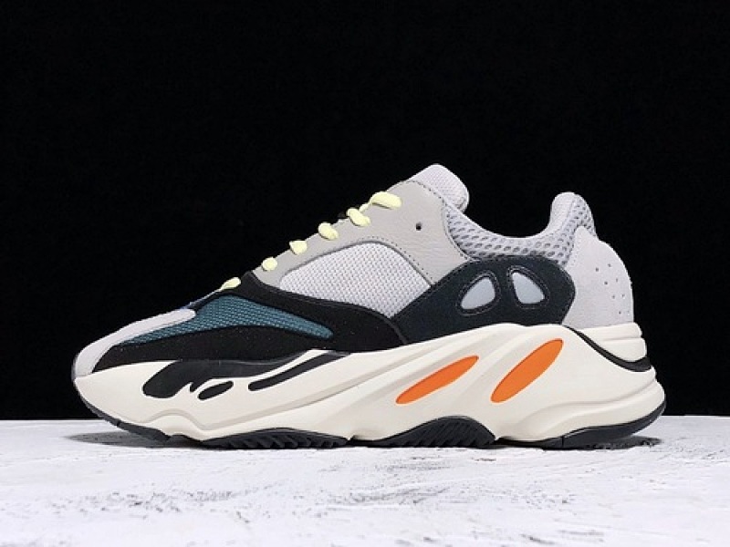 On Running Adidas OWF YEEZY WAVE RUNNER BOOST OG 700 SOLID GREY · B75571, photo 1