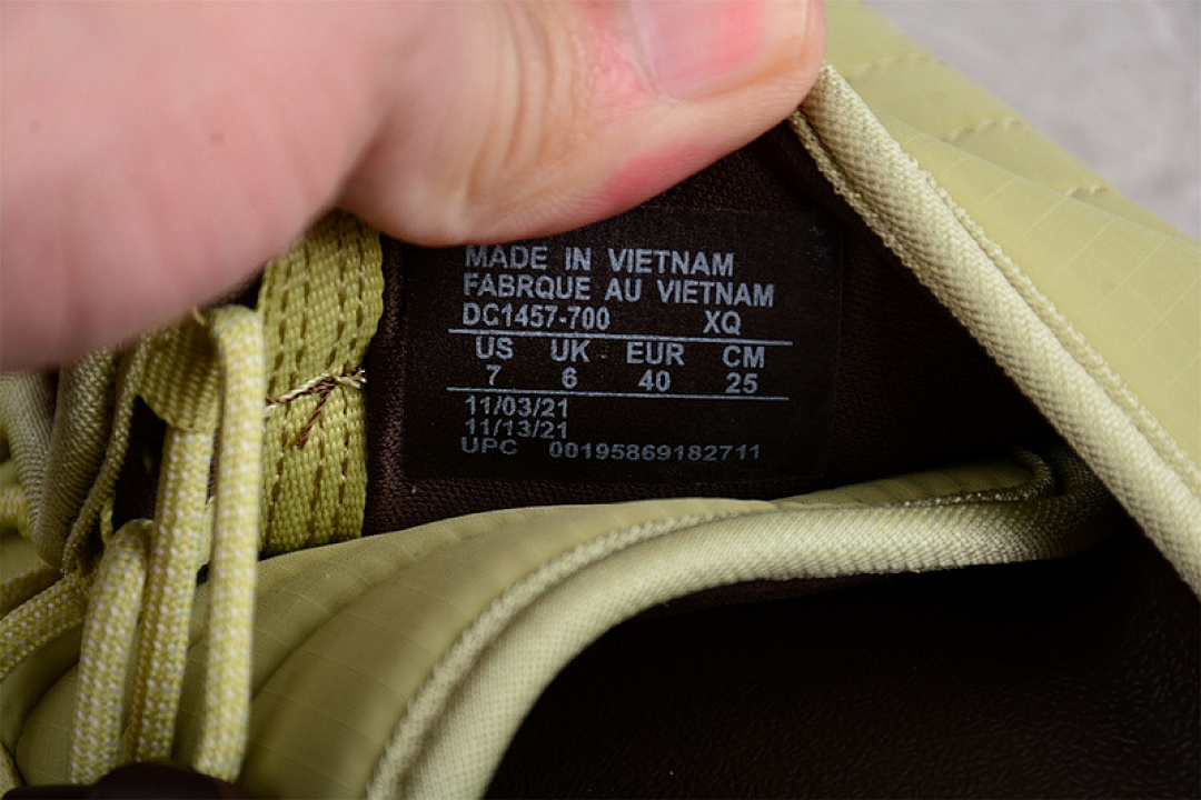 Nike [DC1457-700]-[ASUNA 2 SLIDES WHEAT GRASS/BAROQUE BROWN/SAIL]-[WOMAN:36-39]-[MAN:40-45] - Image 3