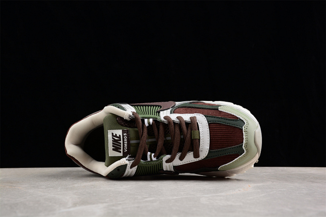 Nike [FD0884-028]-[ZOOM VOMERO 5 SP WHITE/BLACK/GREY/BROWN/GREEN]-[WOMAN:36-39]-[MAN:40-45] - Image 13